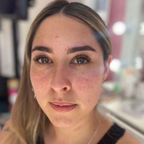 Perfilado de cejas y maquillaje temporal con Henna y/o Tinte